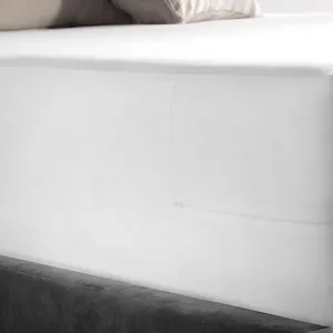 Weekender Mattress Encasement,