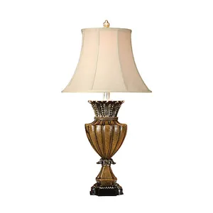 Crackle Urn Lamp
