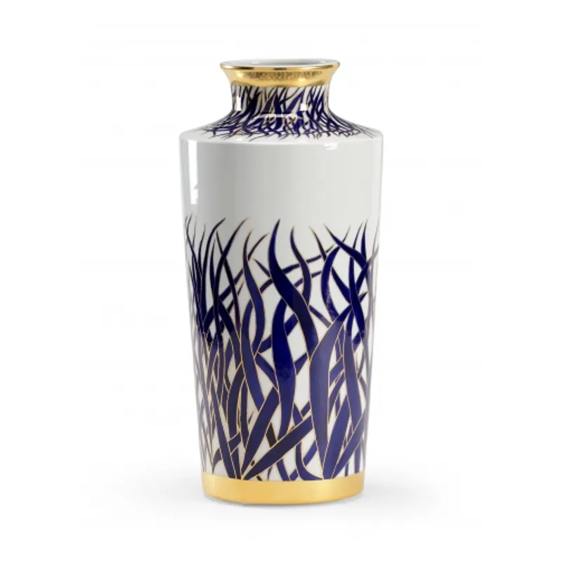 Hamilton Vase