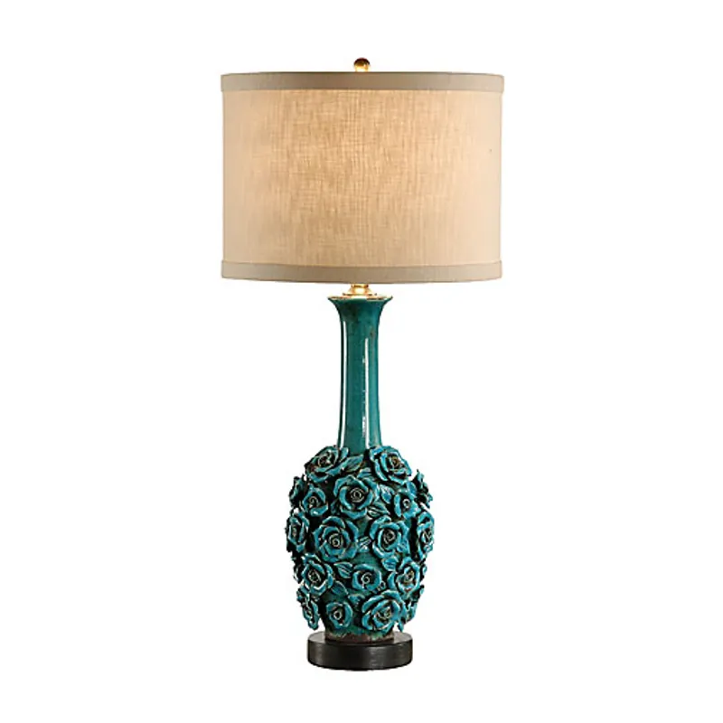 Robust Roses Lamp