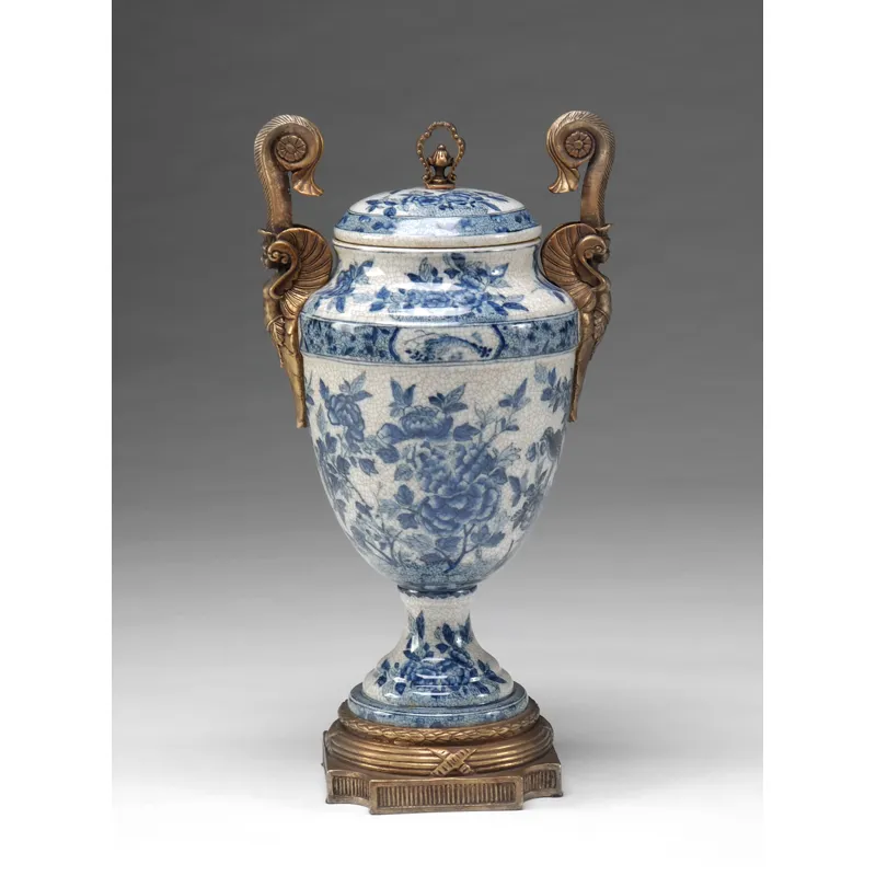 Crackle Urn