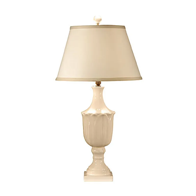Leaves Urn Lamp