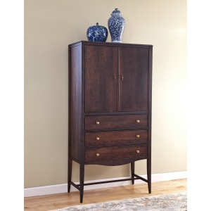 Providence Wardrobe w/2 Adjustable Shelves